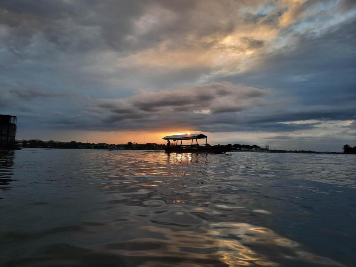 Hotel Colibri Peten Flores Exterior photo